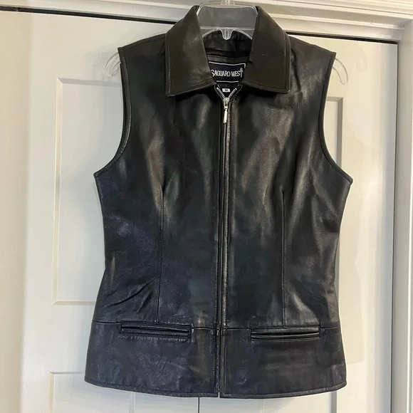 Stylish Black Leather Vest for Women - Picture 1 of 6